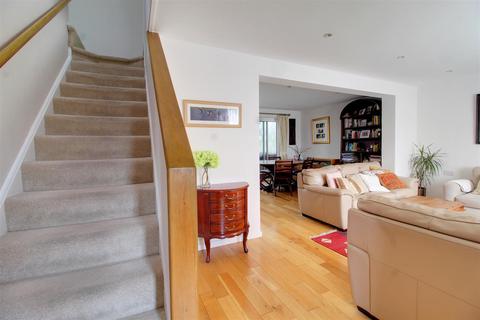 undefined, Bulls Lane, Welham Green AL9