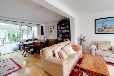 undefined, Bulls Lane, Welham Green AL9