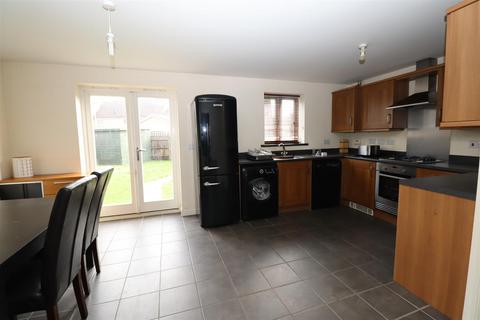 5 bedroom end of terrace house for sale, Wenford, Broughton, Milton Keynes