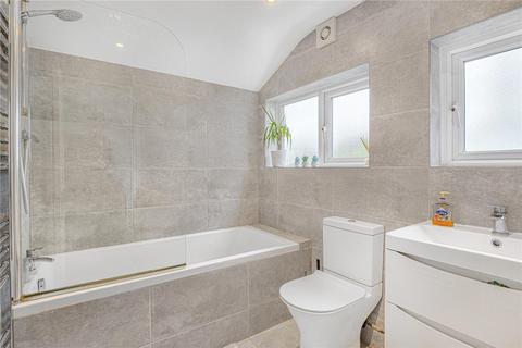 20 Elliott Road, Bromley, BR2 9NU