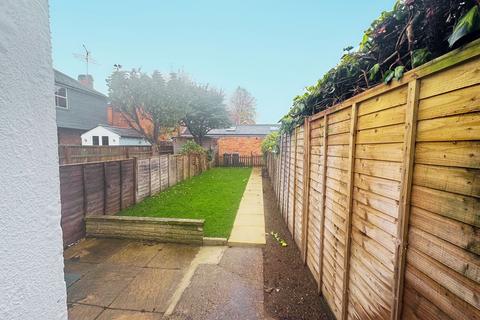 2 bedroom house to rent, Station Road, Marlow, SL7