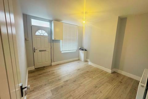 2 bedroom house to rent, Station Road, Marlow, SL7