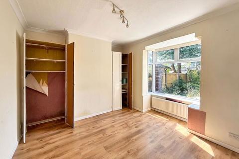 3 bedroom semi-detached house for sale, Chapeltown Road, Bromley Cross, Bolton, Greater Manchester, BL7 9AD