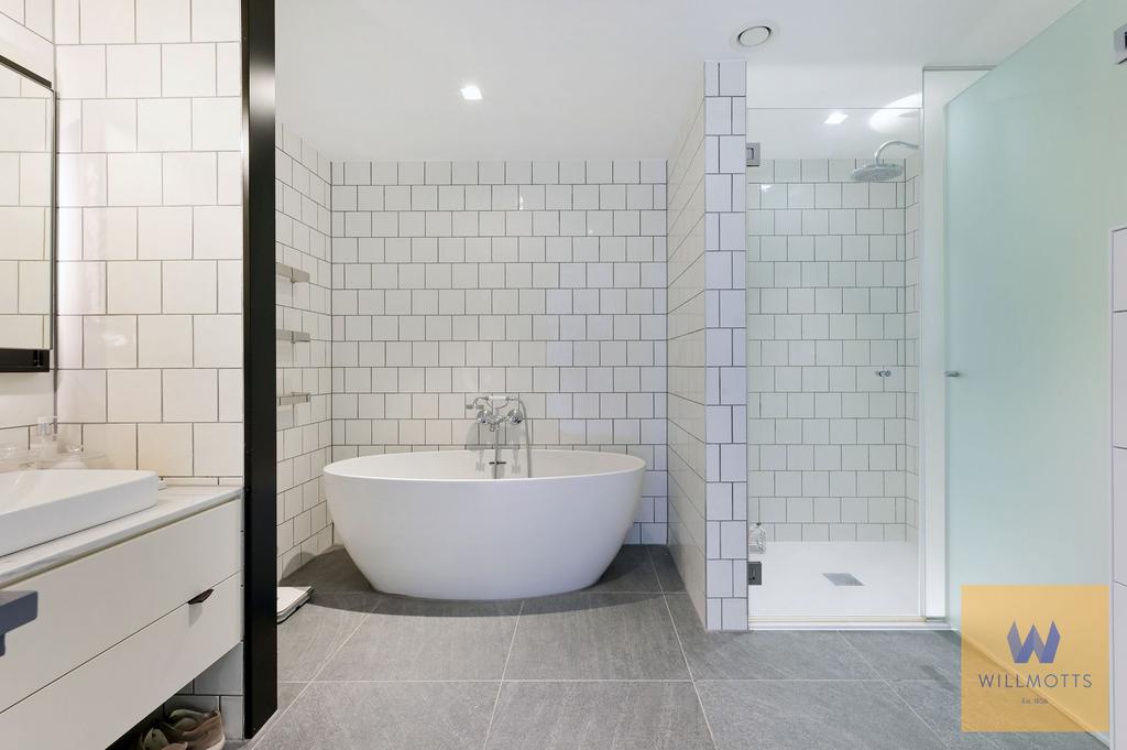 Master en-suite