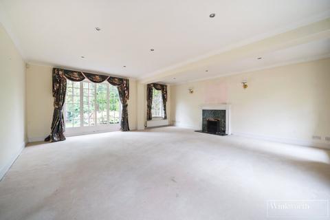 1 Pinecote Drive, Ascot, SL5 9PS