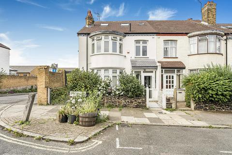 Mackie Road, London, SW2