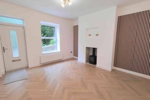 3 bedroom cottage for sale, Staups Lane, Halifax HX3