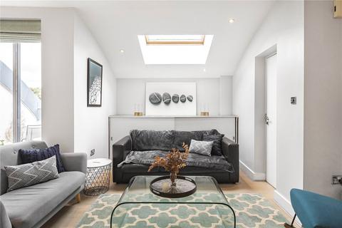 2 bedroom penthouse for sale, Owen Street, London, EC1V