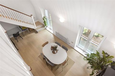 2 bedroom penthouse for sale, Owen Street, London, EC1V