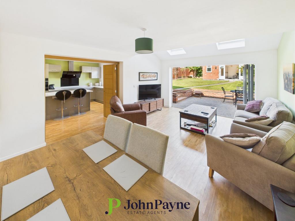 Living / Dining Room