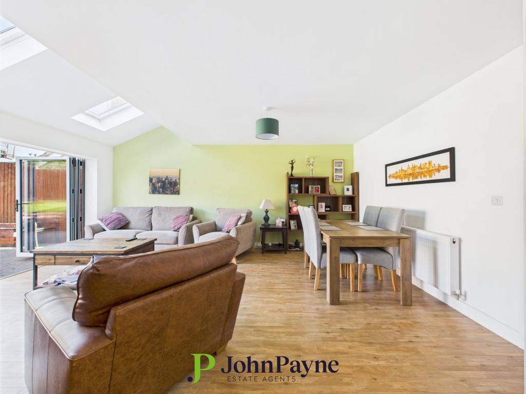 Living / Dining Room
