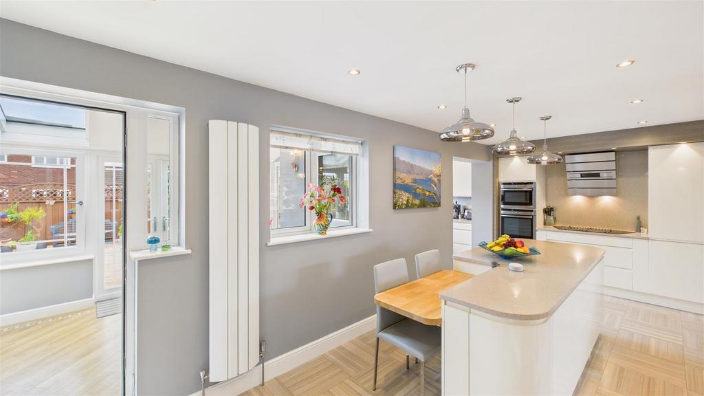 Dining Kitchen