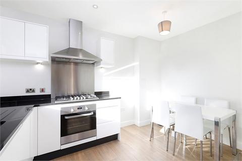 4 bedroom detached house to rent, Fisher Close, Rotherhithe, London, SE16