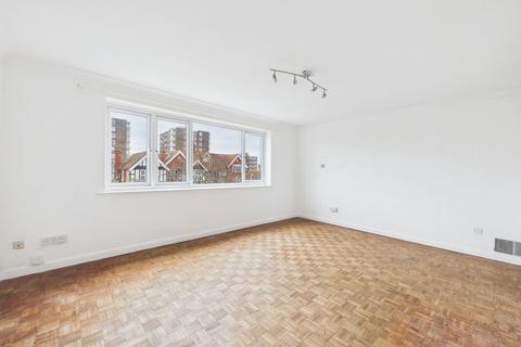 2 bedroom flat for sale, Sheldon Court, Bath Road, Worthing, BN11