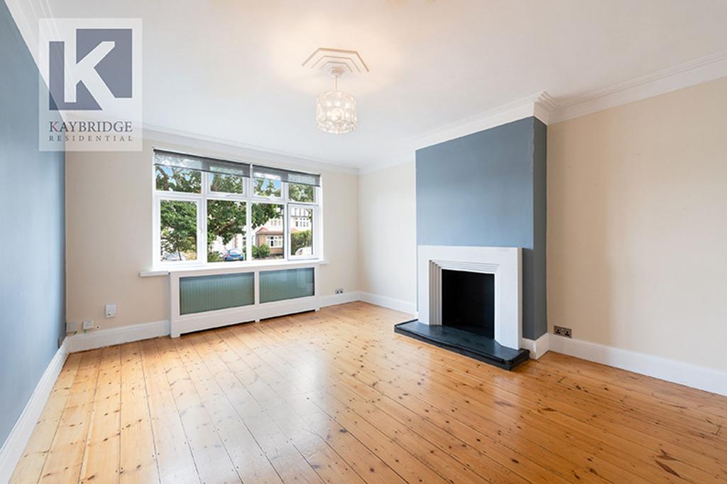 Oaks Avenue, Worcester Park - KT4 8 XG