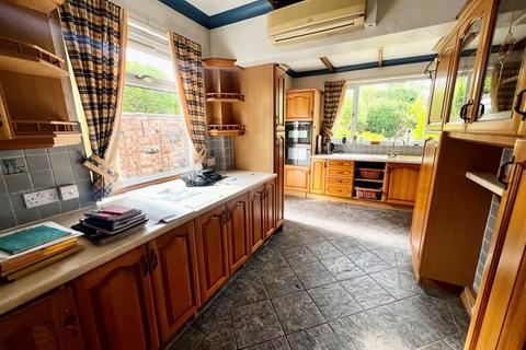 13 Martin Dene, Bexleyheath, DA6 8NA