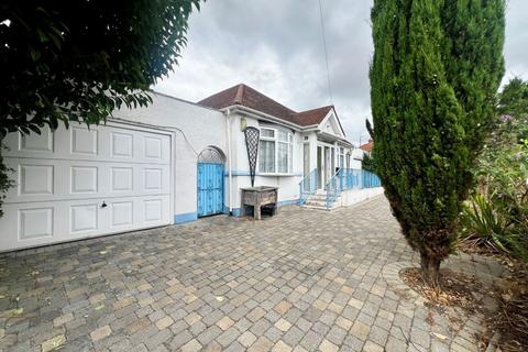 13 Martin Dene, Bexleyheath, DA6 8NA