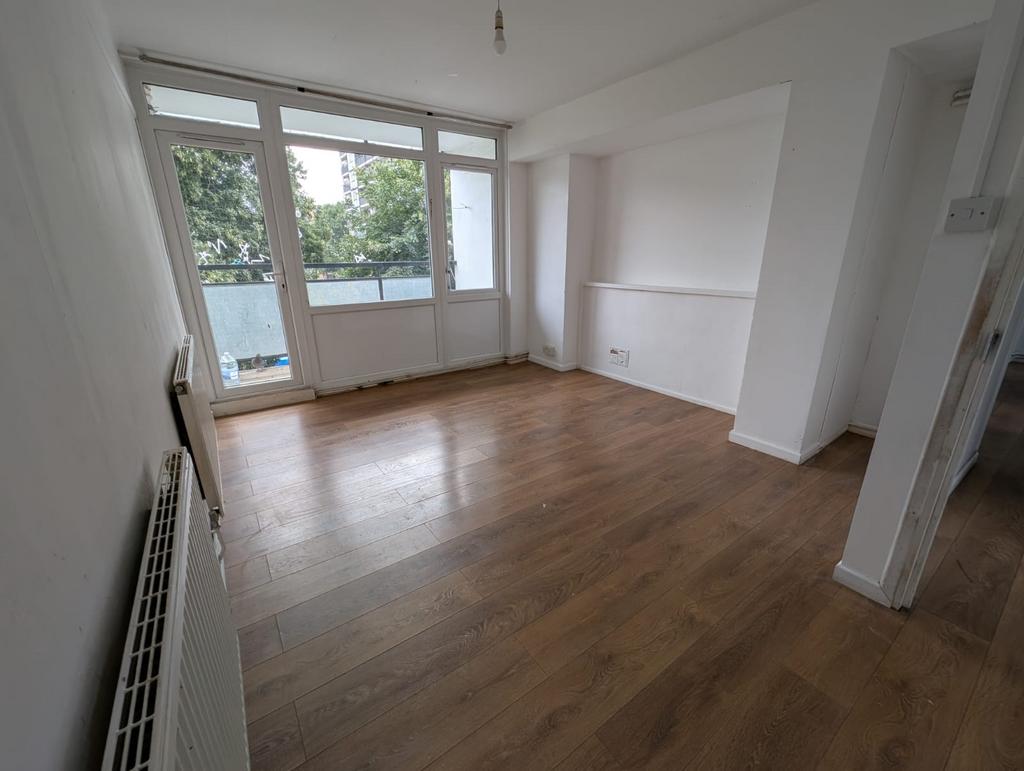 Bright 2-Bedroom Flat with Balcony – SE5 7 HD