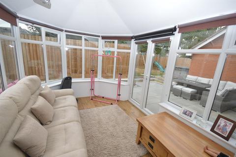 4 bedroom link detached house for sale, Rustic Close, Braintree, CM7