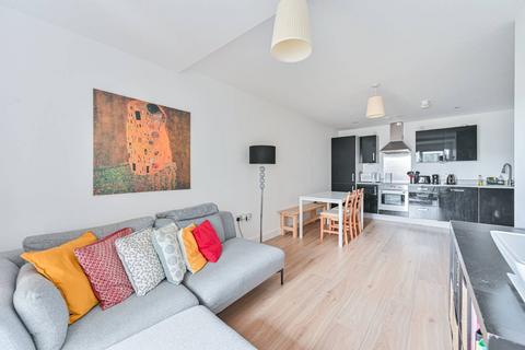 2 bedroom flat for sale, Barge Walk, North Greenwich, London, SE10