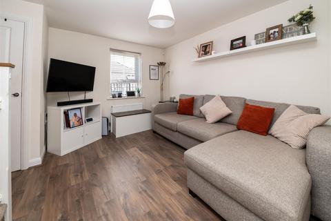 23 Fetlock Drive, Bradford, BD2 3FH