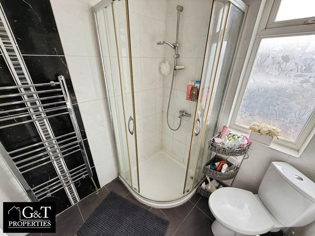 Family bathroom