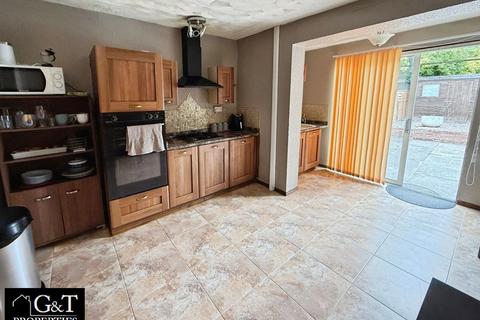 3 bedroom semi-detached house for sale, Fisher Street, Brierley Hill