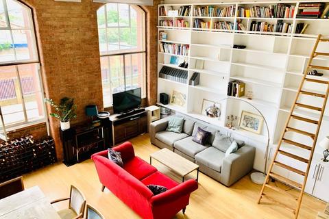 2 bedroom apartment for sale, Manhattan Building, Bow Quarter, London, E3