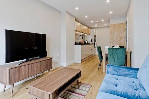 2 bedroom flat to rent, Fulham Road, Chelsea, London, SW10