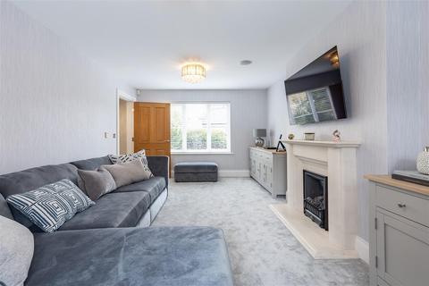 6 bedroom detached house for sale, Kings Wood Park, Epping