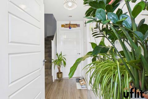 3 bedroom semi-detached house for sale, Derwent Chase, Waverley, Rotherham