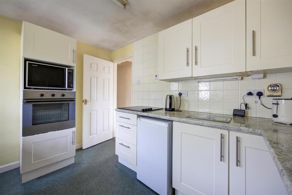 Kitchen 03.jpg