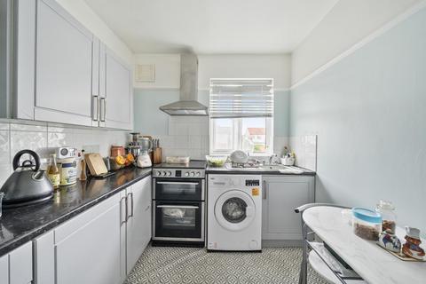 undefined, Bicester Road,  Richmond,  TW9