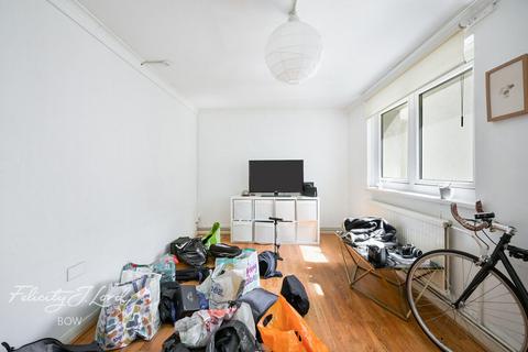 undefined, Hamlets Way, London