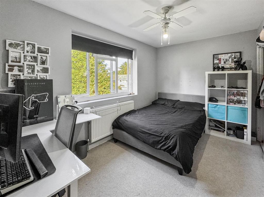 Bedroom 2.jpg