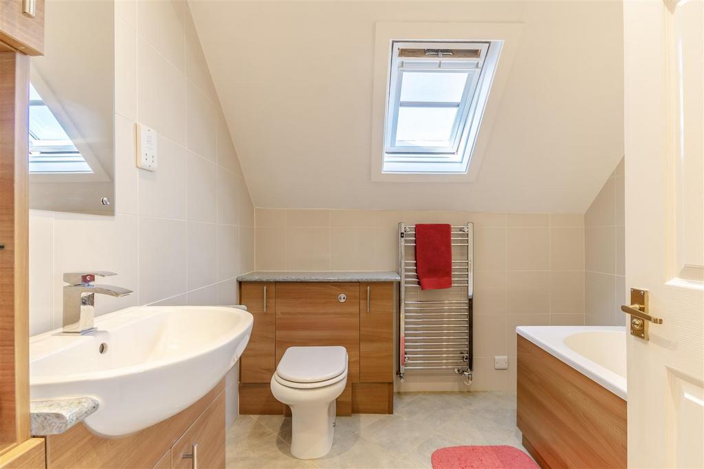 8660343-interior04.jpg