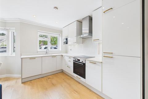 3 bedroom semi-detached house for sale, Manor Gardens, Ruislip HA4