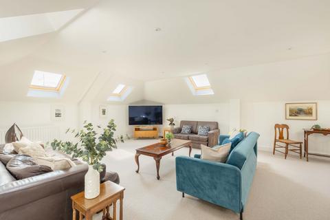 2 bedroom end of terrace house for sale, St. Georges Court, Tunbridge Wells, TN4