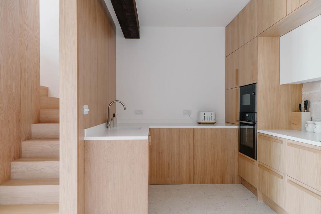 300169 - Marine Terrace Flat 5 Hig Res-18.jpg