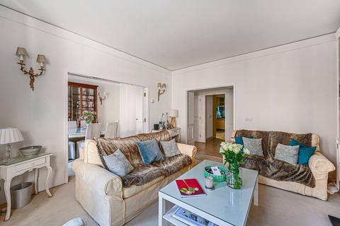 2 bedroom flat for sale, Artillery Mansions, Victoria, London, SW1H