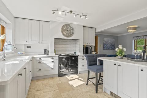 undefined, Worcester WR6