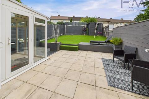 17 Broadview, Stevenage, SG1 3TS