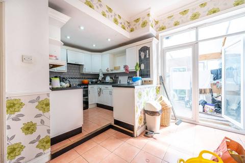 3 bedroom end of terrace house for sale, RECTORY ROAD, Manor Park, London, E12