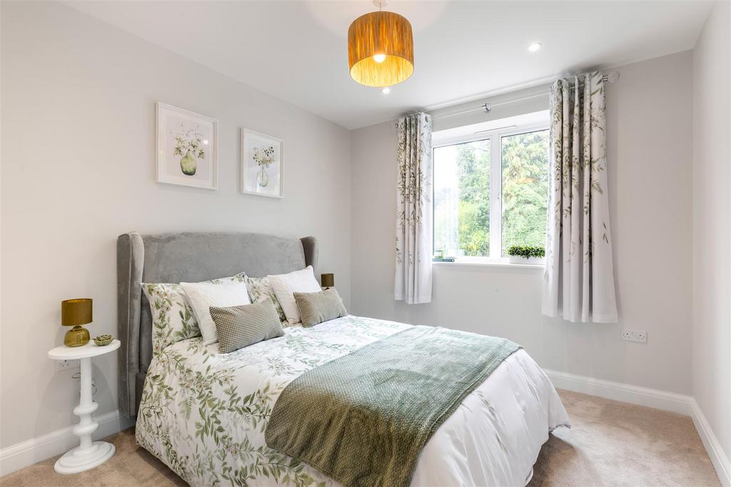5 Mc Laren Court, 1 Cobham Road, KT22  9 AU-9.jpg