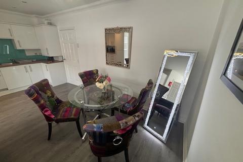 undefined, 11b Carmyle Avenue, Carmyle
