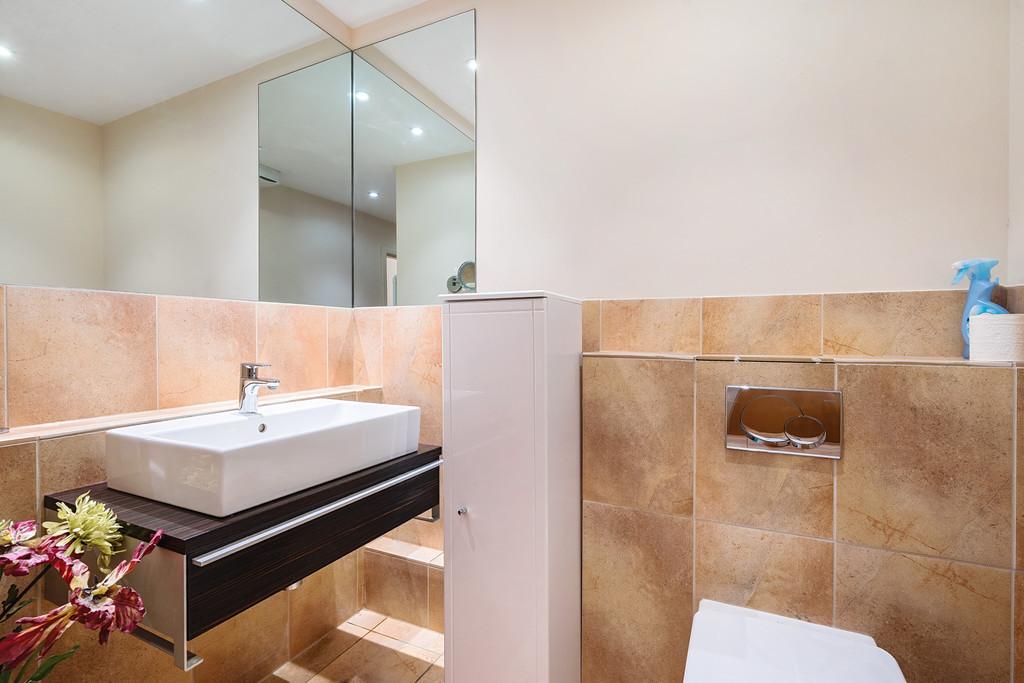 Ensuite Shower Room