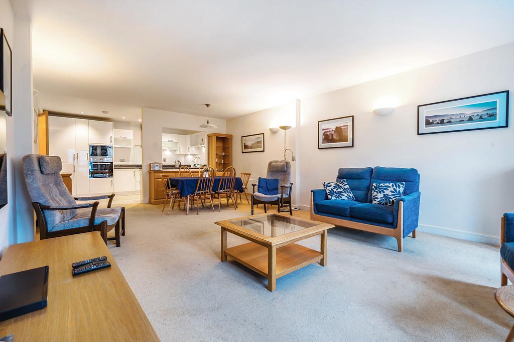 Living/Dining room