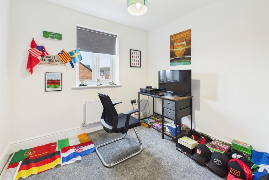Bedroom Five/Office