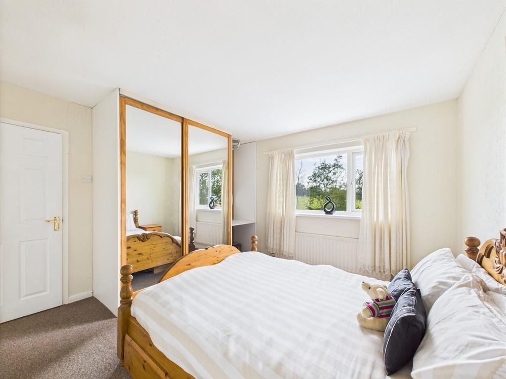 Cam01835 g0 pr0277 still025