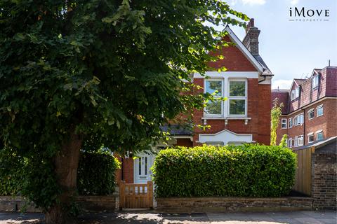 2 bedroom flat for sale, Tremaine Road, London SE20